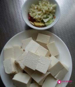 炒豆腐的家常做法