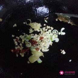 炒豆腐的家常做法