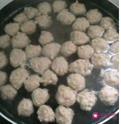 肉丸子的制作方法和配料