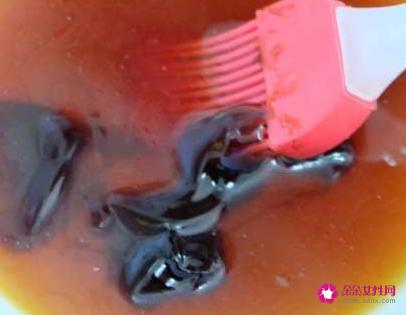 烤鸡翅怎么配料