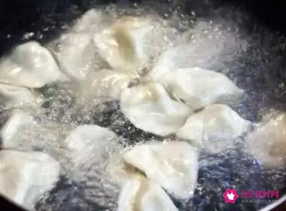 饺子一般煮多久