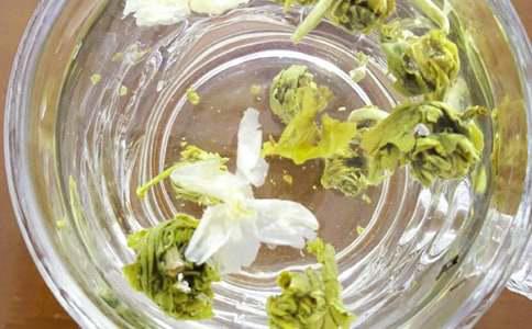 玫瑰茉莉花茶的功效三种泡法