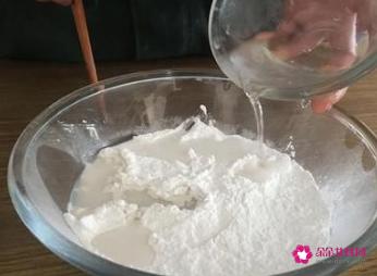 糯米粉怎样和面做汤圆