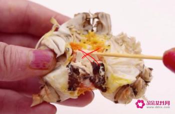 螃蟹吃法分解图