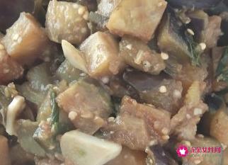 茄子怎么炒好吃又简单的做法视频