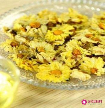 介绍7种具有养生功效花草茶