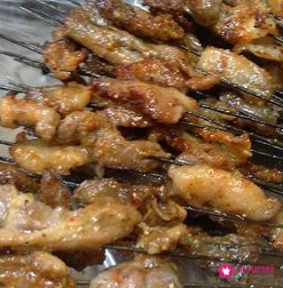 尽量不要和癌症患者密切接触