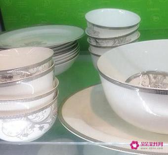 尽量不要和癌症患者密切接触