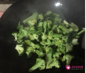 西兰花怎样做好简单又好吃