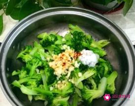 西兰花怎样做好简单又好吃