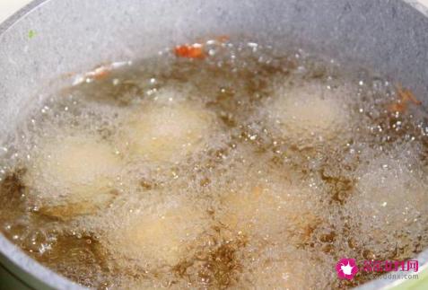 正宗猪肉丸子的配方窍门