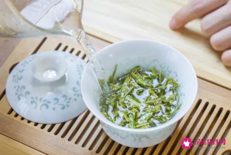 龙井茶的泡法技巧