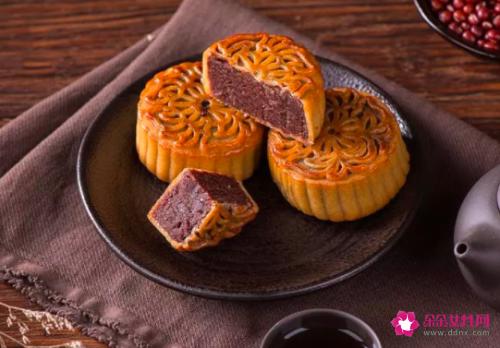 每天吃一个月饼对身体有害吗