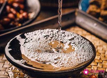 什么是浓香型白酒