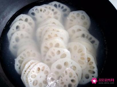 莲菜凉拌的做法