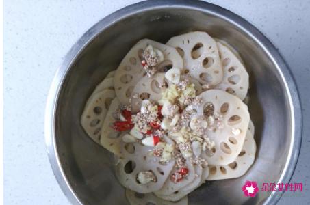 莲菜凉拌的做法