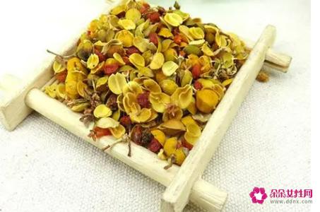 合欢花茶的功效与作用有哪些