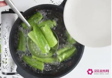 虎皮青椒的做法步骤