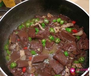 猪血的正确做法大全