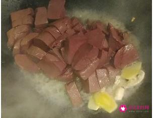 猪血的正确做法大全