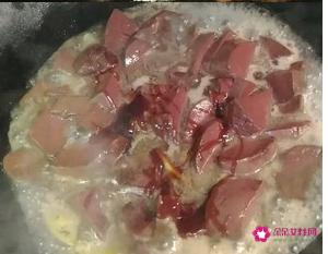 猪血的正确做法大全