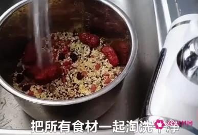 八宝粥的配料和制作方法