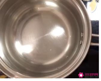在家制作蛋糕的方法与步骤
