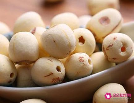 红莲子的功效与作用