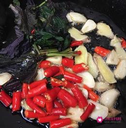 家常河蚌肉的做法