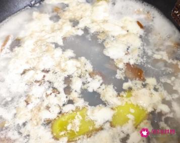 家常河蚌肉的做法