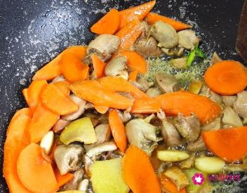 家常河蚌肉的做法