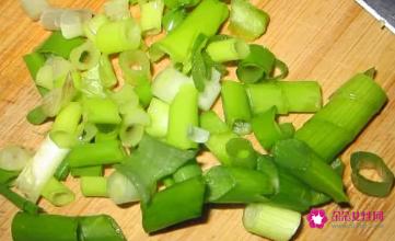 青椒炒鸡蛋做法