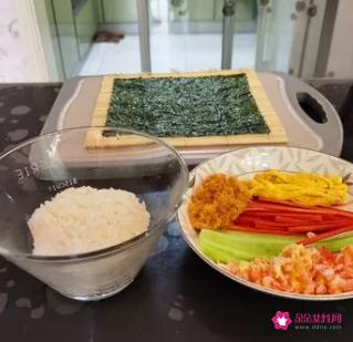 做寿司需要哪些食材和工具