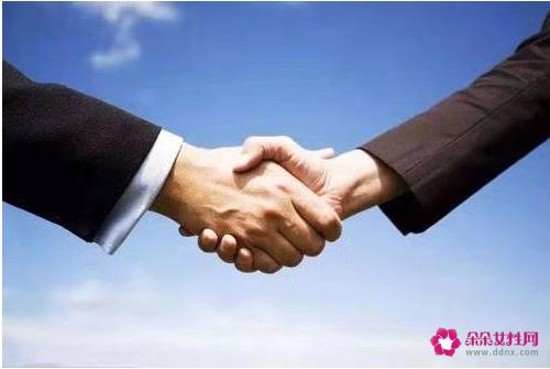 初次见面第一句话该怎么说