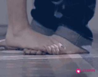 男生为什么会喜欢女生躺怀里