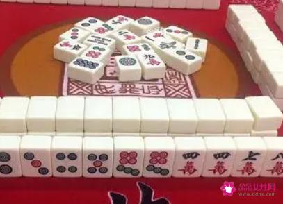 麻将手势暗语