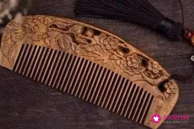 寓意爱情长久的礼物