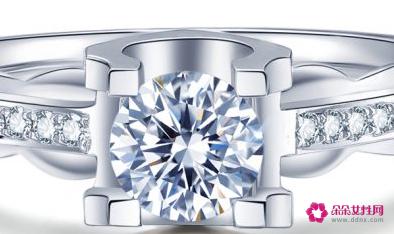 寓意爱情长久的礼物