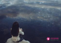 一个人伤心怎么办