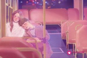 男生喜欢对你有些肢体接触