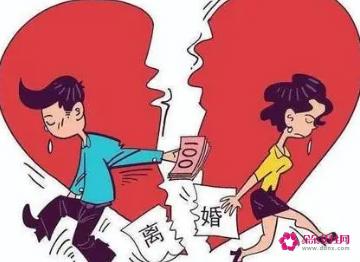 单亲的女孩子心理分析