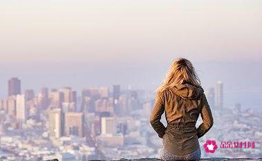 内向性格的女生的特点