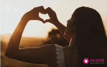 女人永远不要主动联系男情人