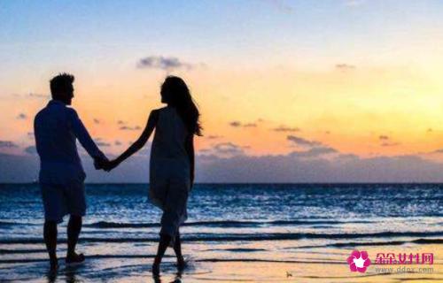 情侣之间沟通有什么技巧