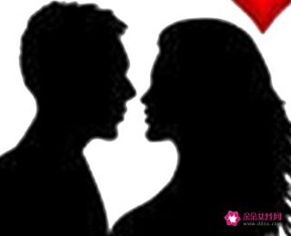 男人亲你脚说明什么