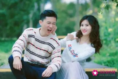 怎么逗女生开心