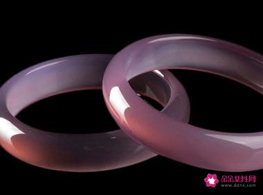 高情商男友送女友什么礼物