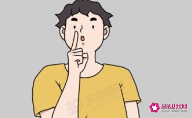男生最馋女生的哪个部位
