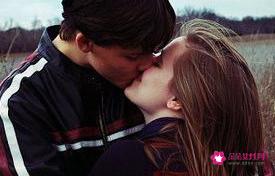 男生接吻会有生理反应吗