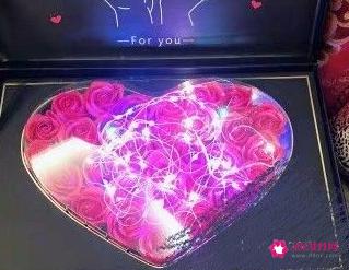 情人节给老婆送什么礼物比较有意义